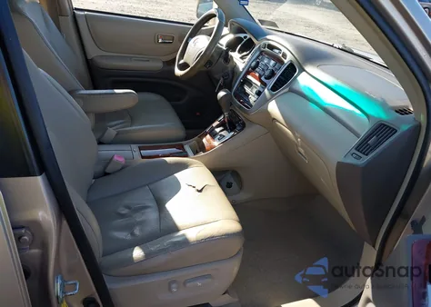 2005 Toyota Highlander Limited V6 from USA, damaged, VIN JTEEP21A250077671